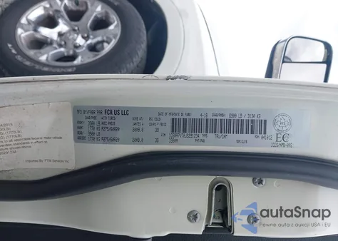 2018 Ram 1500 Laramie z USA, uszkodzony, nr VIN 1C6RR7VT0JS291234